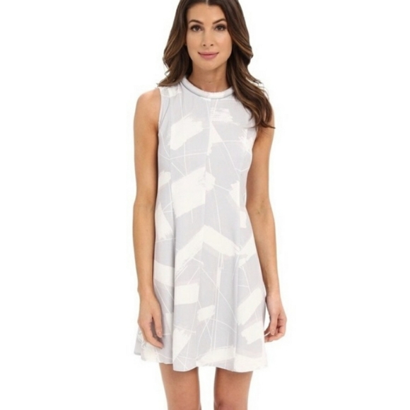 KEEPSAKE the Label Dresses & Skirts - Keepsake Mini Swing Dress Size Large